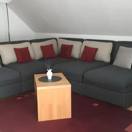 Fuer 6 Personen 80 M² *