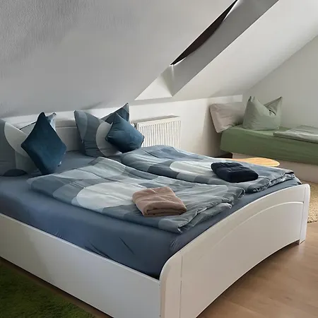 Fuer 6 Personen 80 M² * Ilmenau